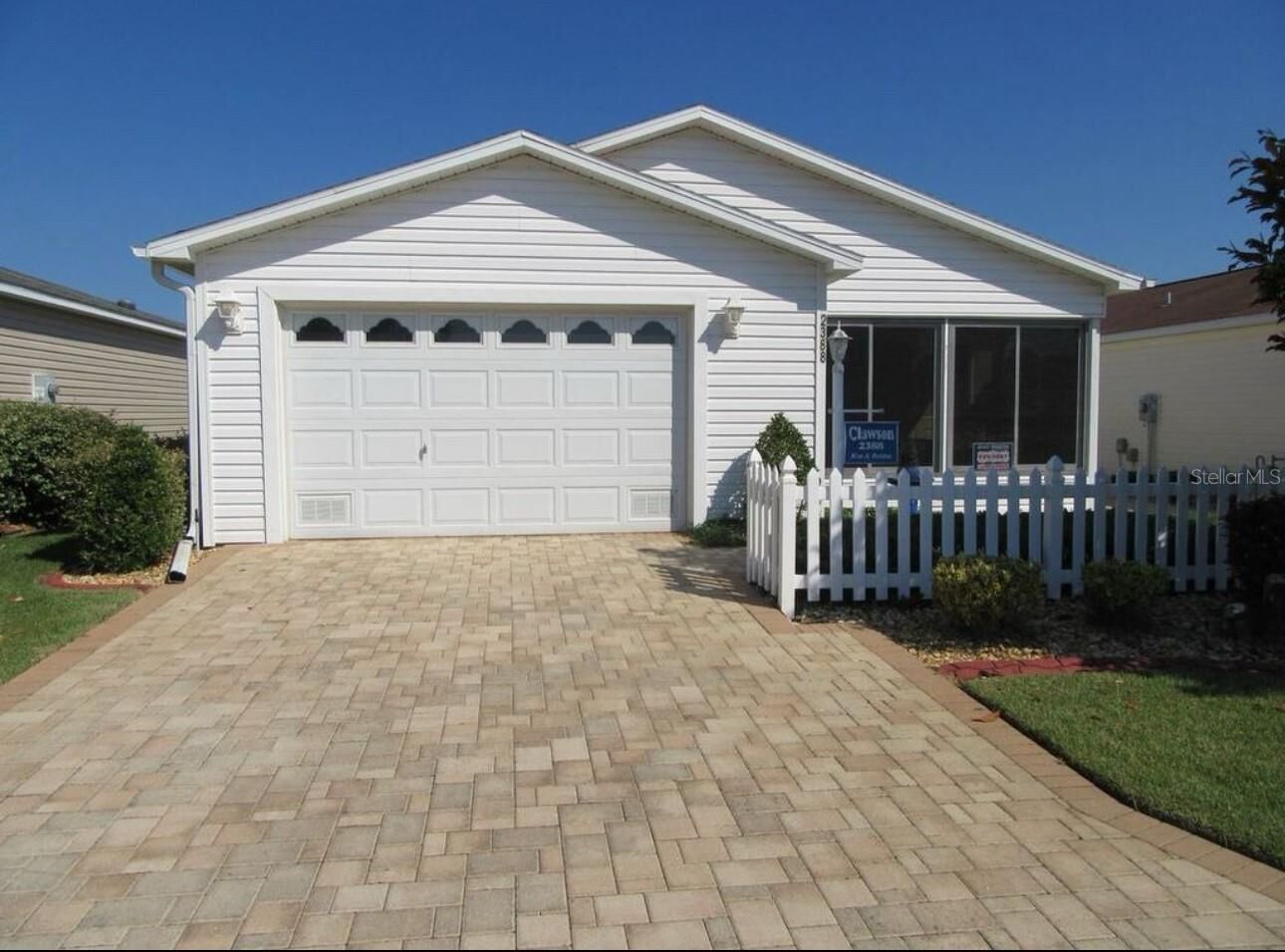 Property Photo: 2388 Branchville Terrace FL 32162