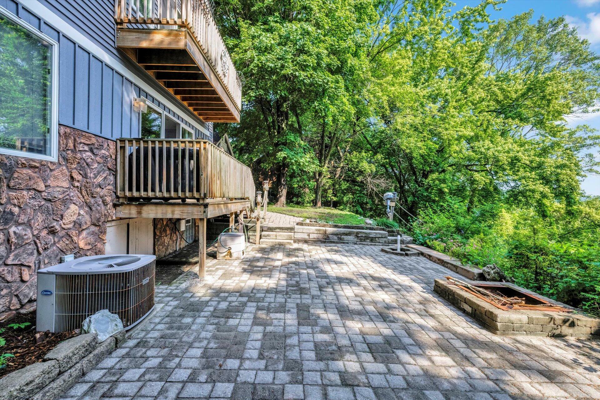 Property Photo:  1012 N Breens Bay Rd  WI 53066 