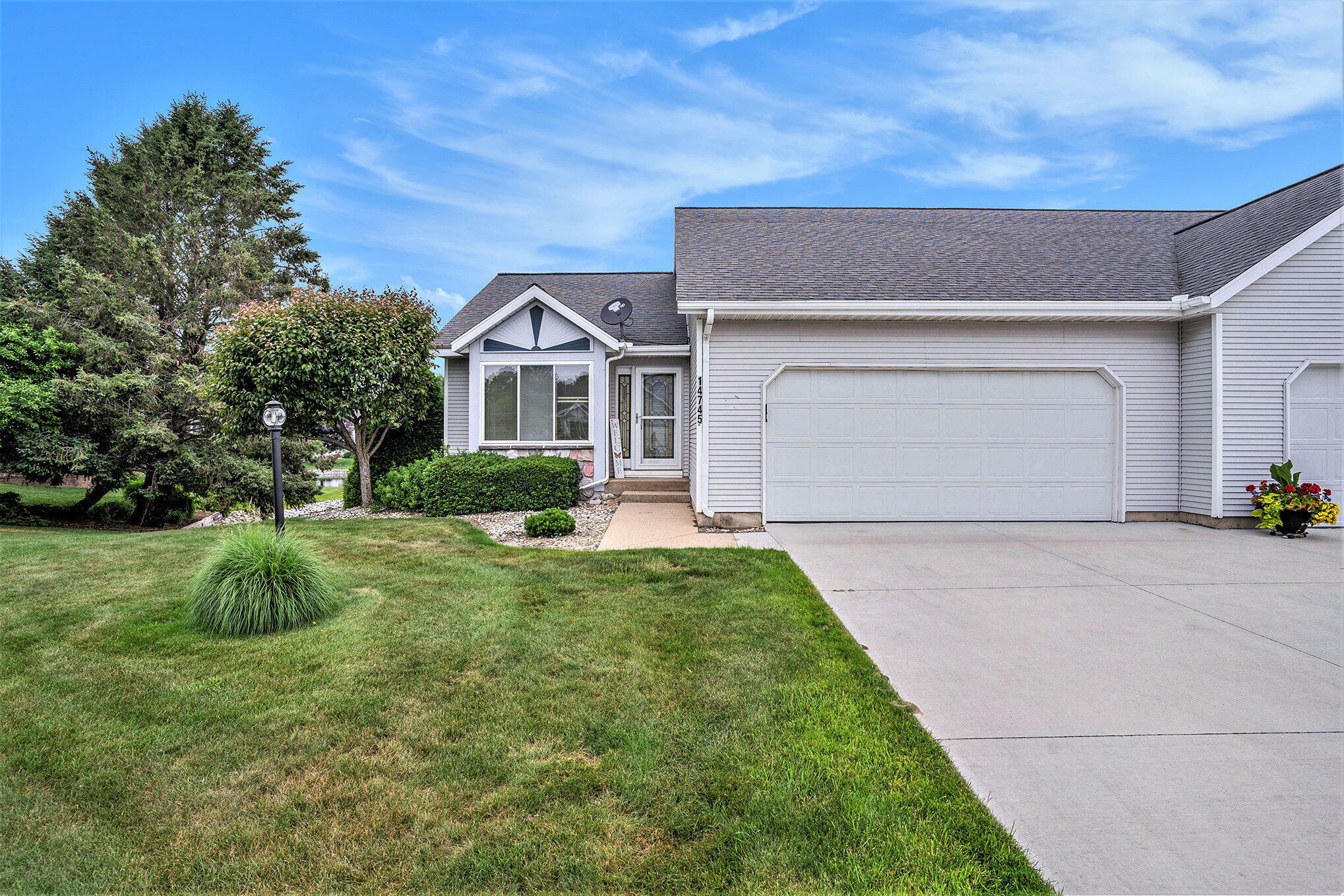 Property Photo:  14745 Anchor Court  MI 49424 