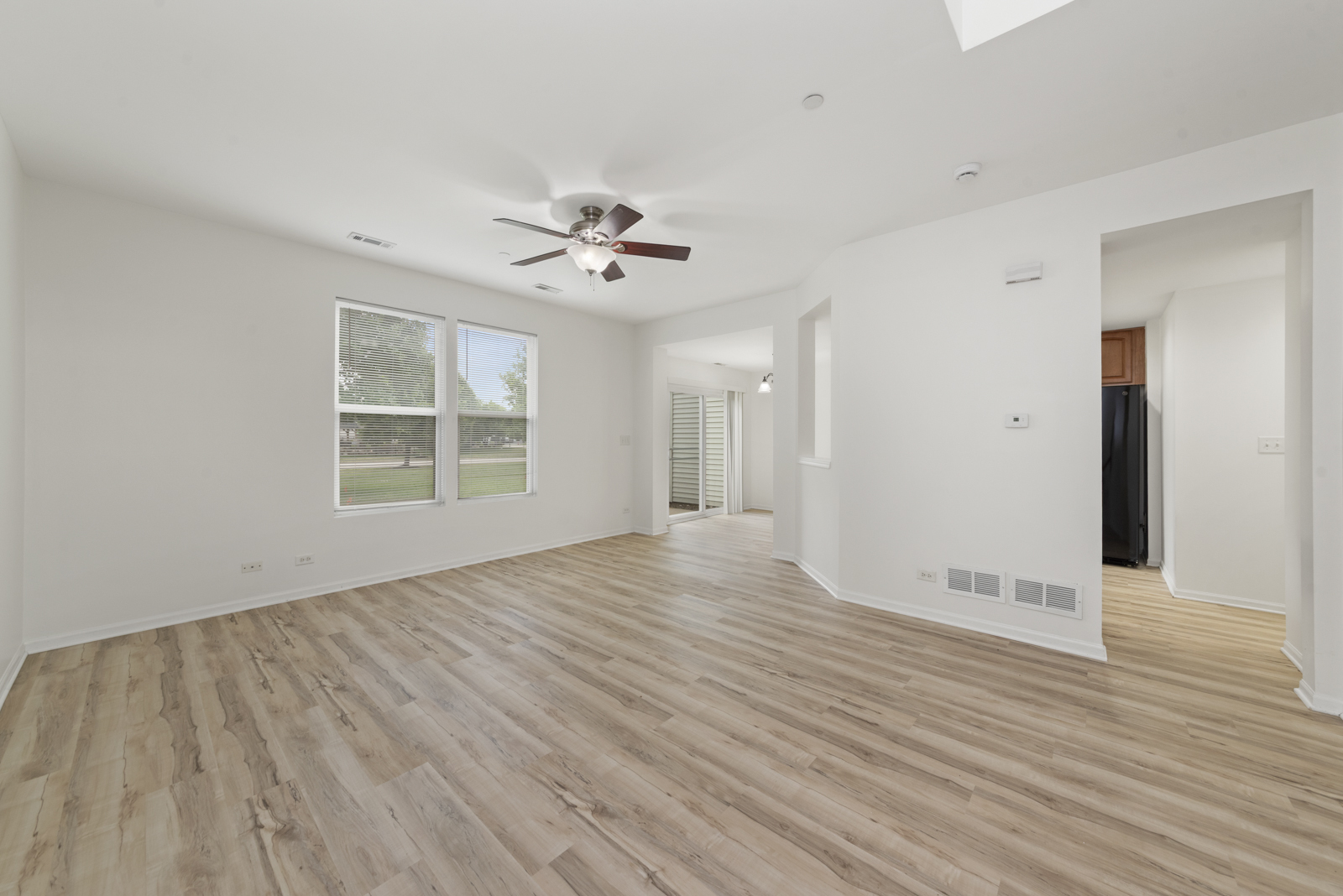 Property Photo: 1493 Orchid Street IL 60560