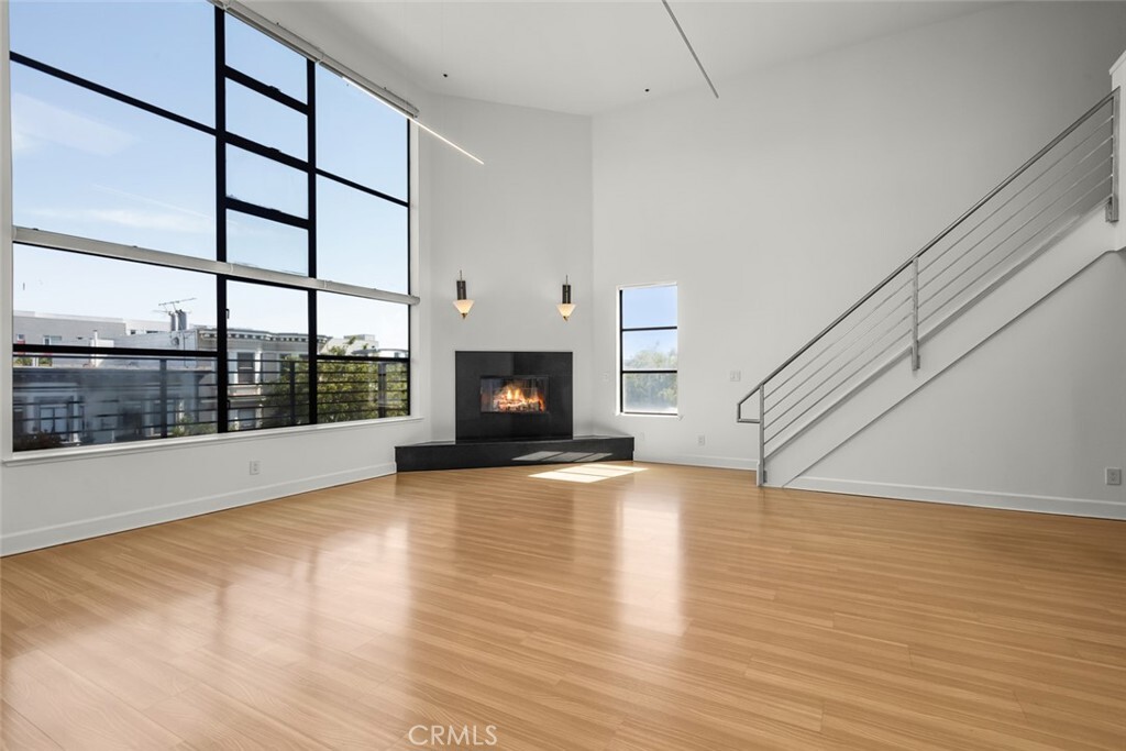 Property Photo:  1220 Folsom Street Apt 3  CA 94103 