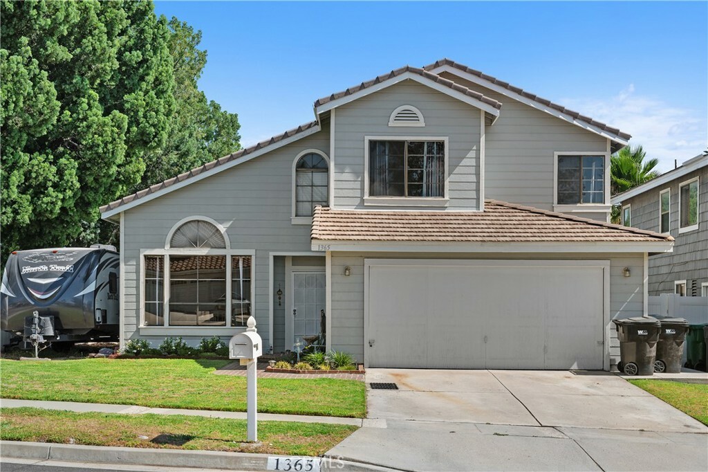 Property Photo: 1365 Kroonen Drive CA 92882