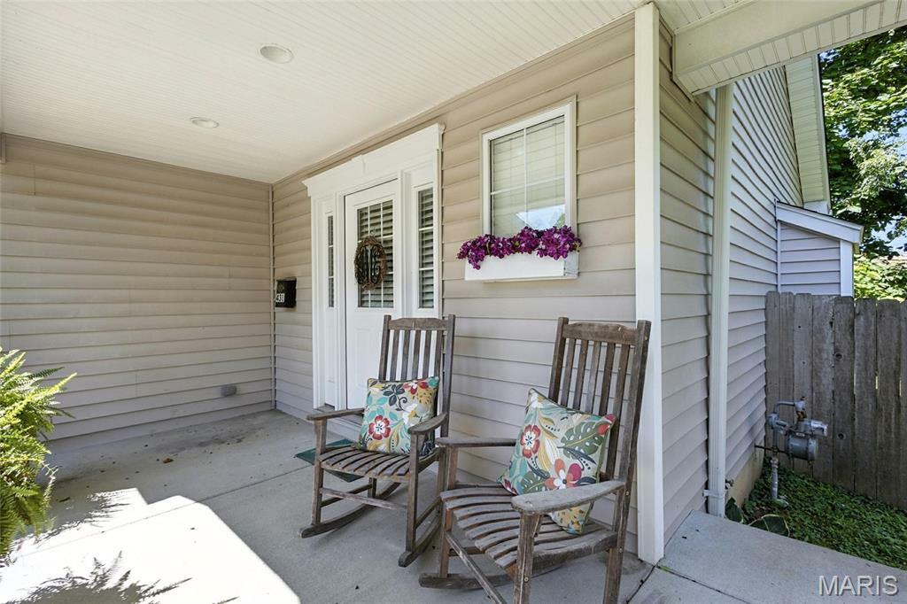 Property Photo: 431 Heman Drive MO 63122