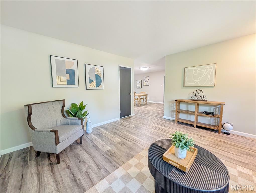 Property Photo: 2480 Teakwood Manor Drive MO 63031
