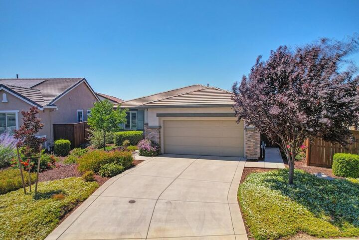 Property Photo:  7414 Sun Rose Way  CA 95829 