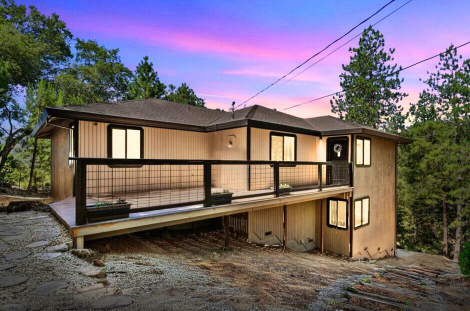 16947 Patricia Way  Grass Valley CA 95949 photo