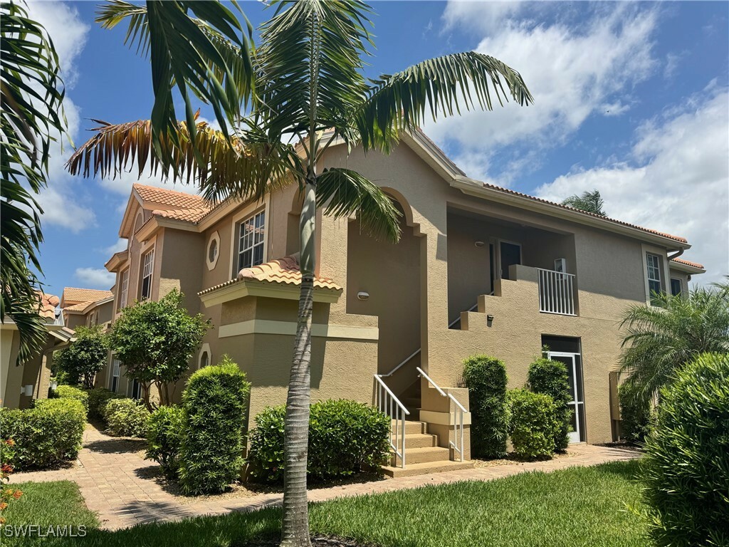 Property Photo: 28044 Cavendish Court 5802 FL 34135