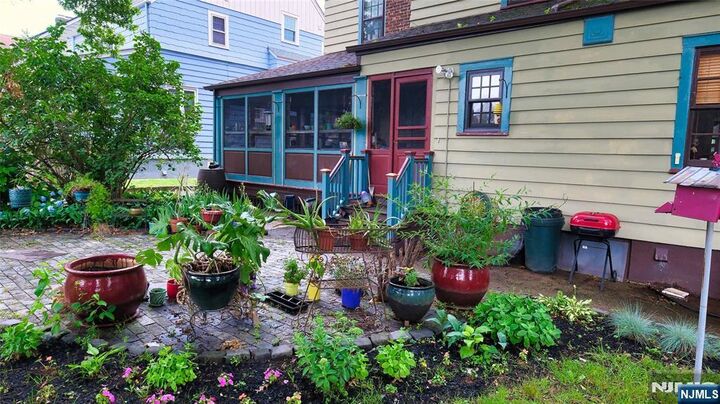 Property Photo: 18 Burroughs Way NJ 07040