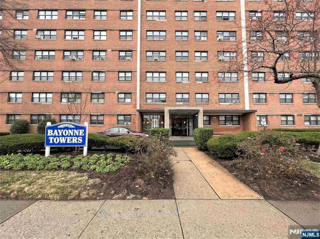 Property Photo: 1225 Kennedy Boulevard 1F NJ 07002