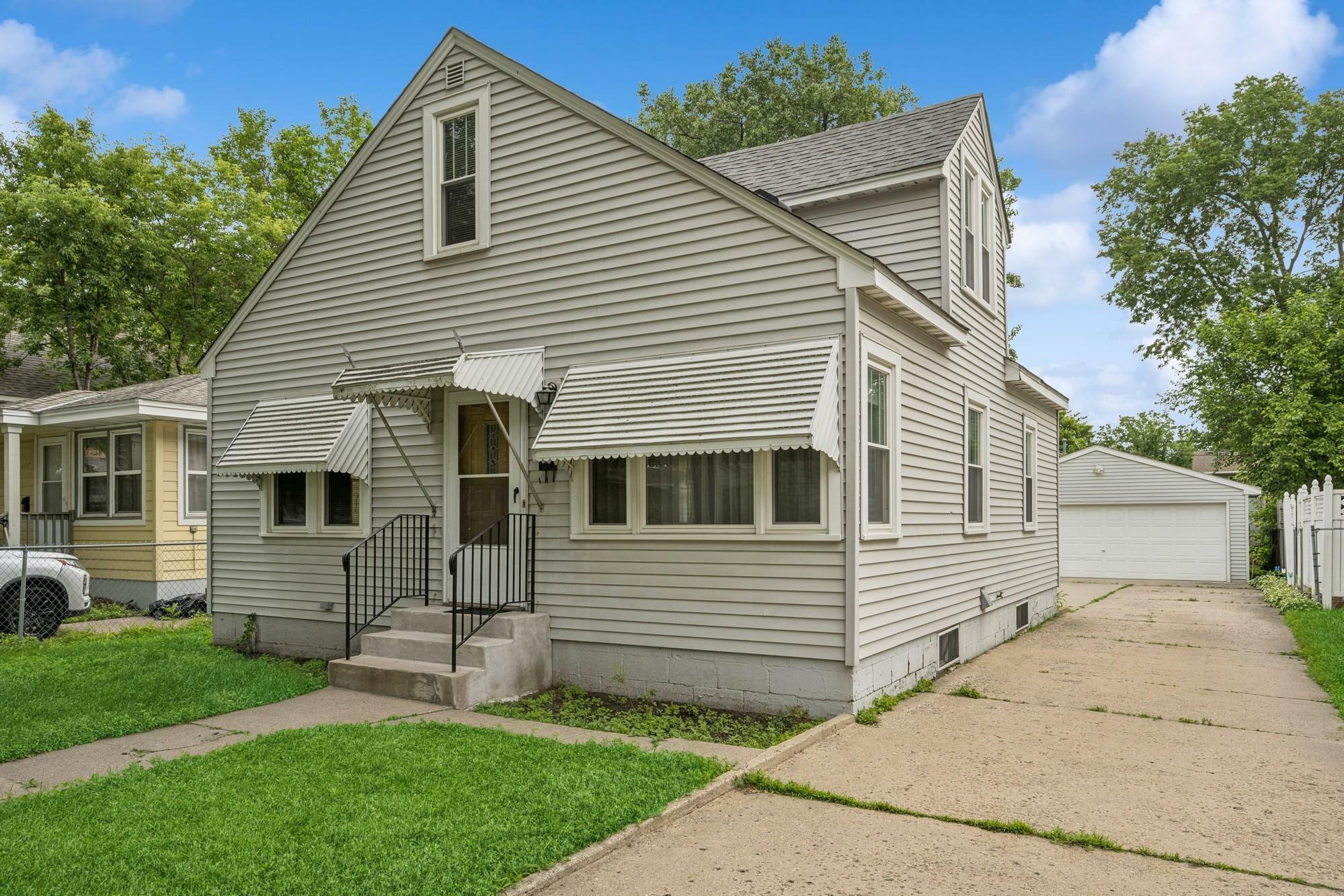 Property Photo: 431 Pierce Street NE MN 55413