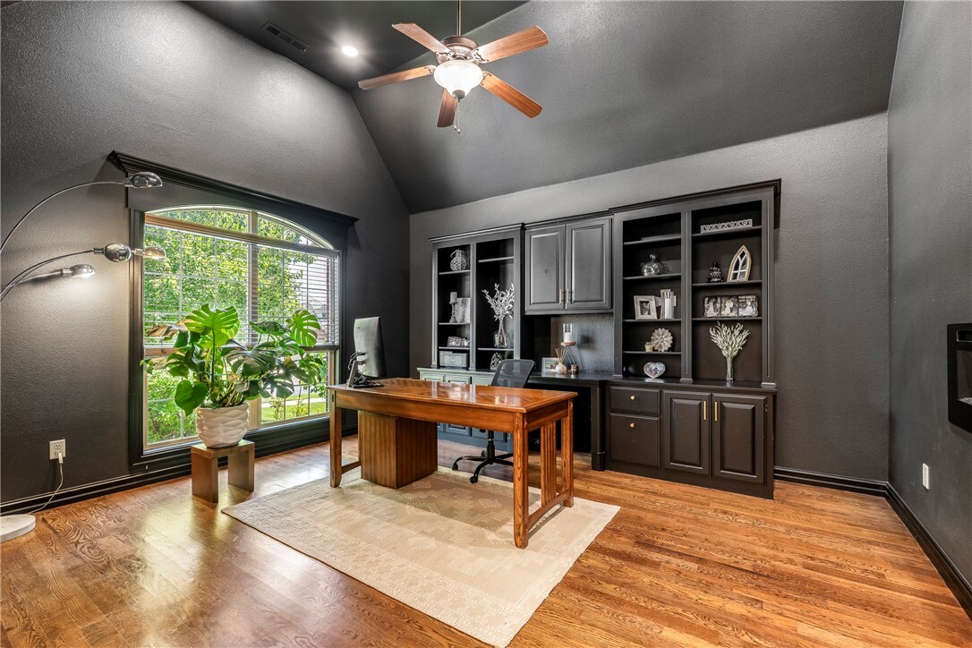Property Photo:  5100 SW Blaire Mont Road  AR 72713 