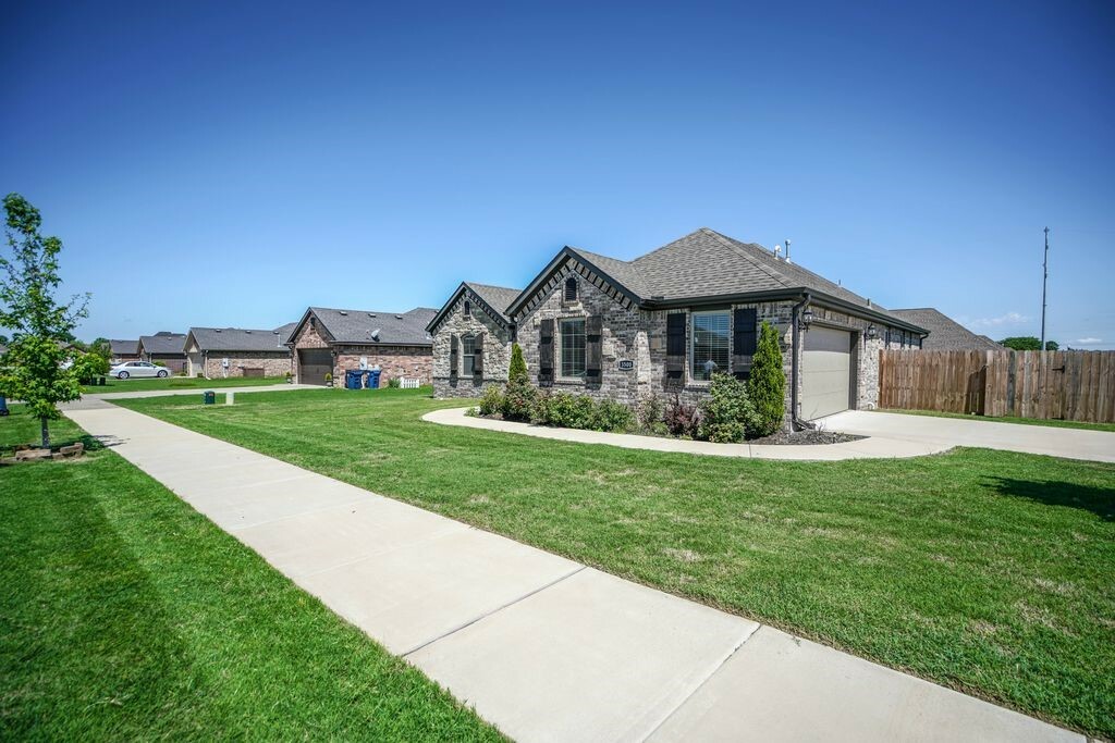 3500 SW Picasso Boulevard  Bentonville AR 72712 photo