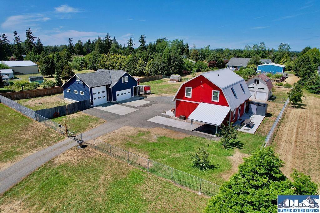 Property Photo: 132 Milky Way WA 98382