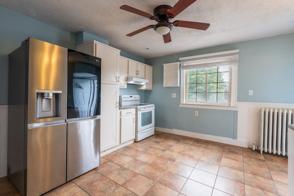 Property Photo:  263 Jefferson Ave  MA 01970 
