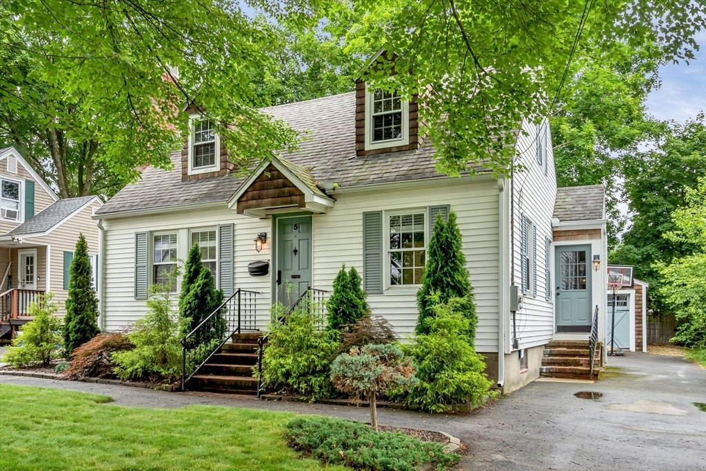 Property Photo:  5 Vandergrift Street  MA 01843 