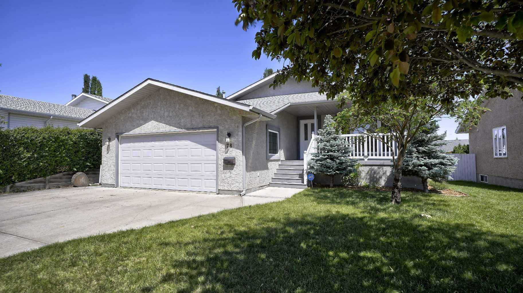 Property Photo: 78 Athabasca Crescent AB T0M 0S0