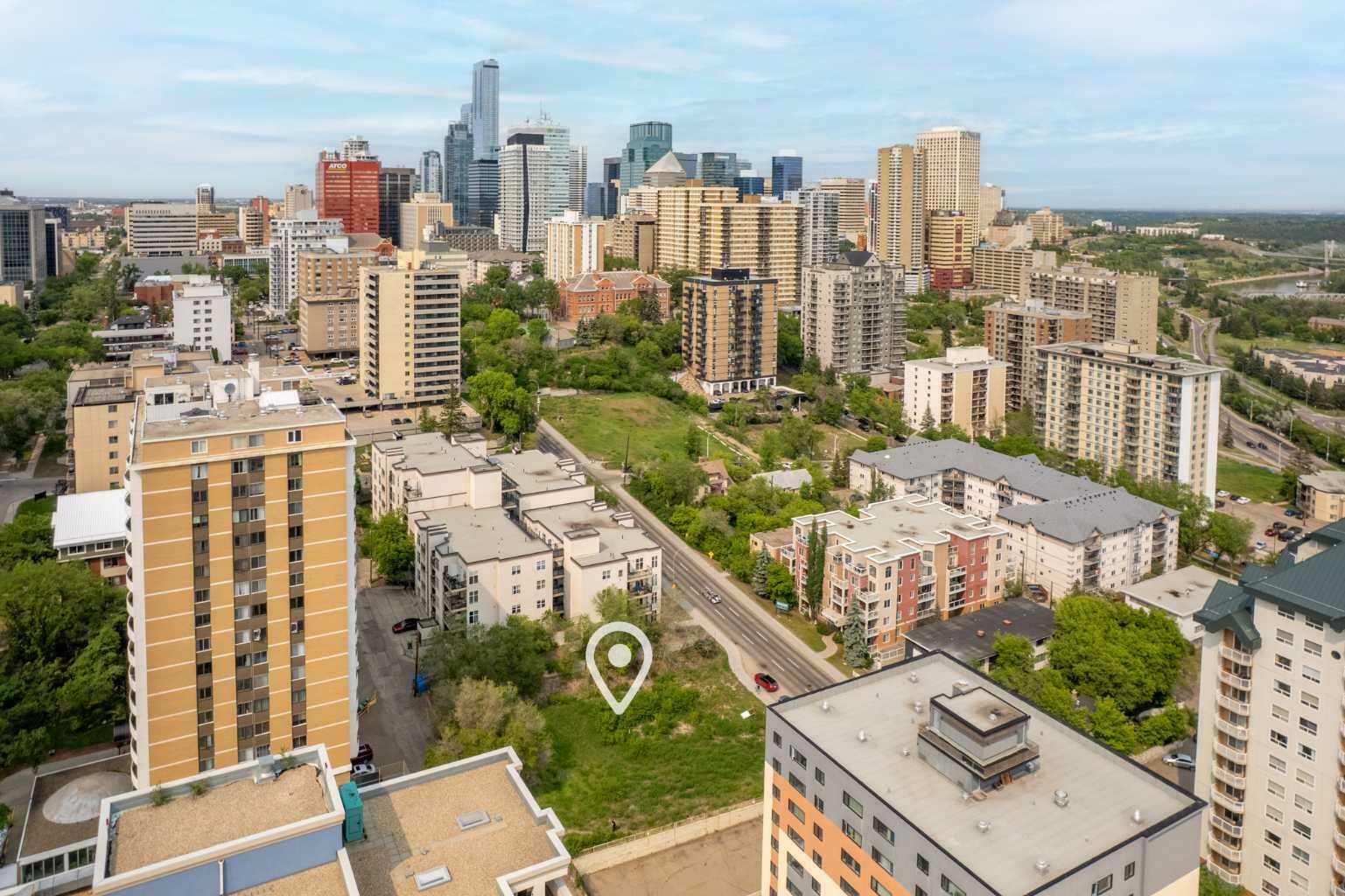 Property Photo: 9724 105 Street NW AB T5K 0B2