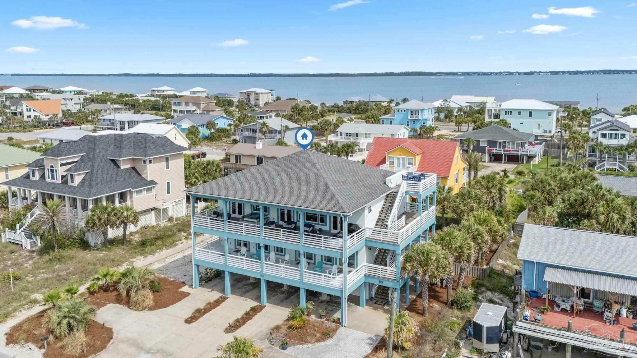 Property Photo: 1409 Ariola Dr FL 32561