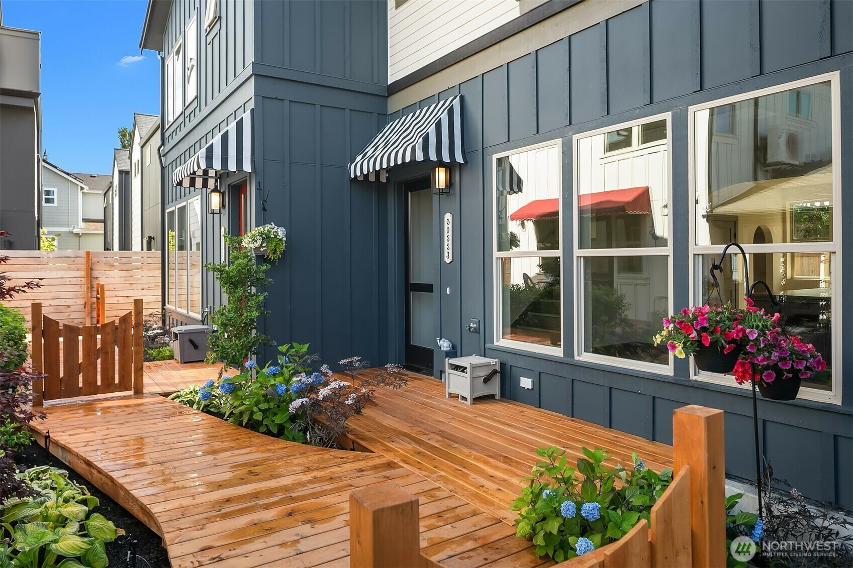 Property Photo: 5033 25th Avenue SW C WA 98106