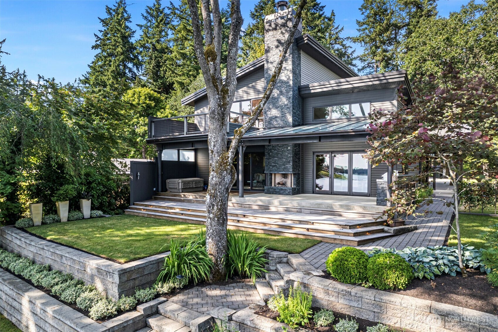 Property Photo: 7708 Walnut St SW WA 98498