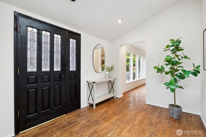 Property Photo: 4539 48th Avenue NE WA 98105