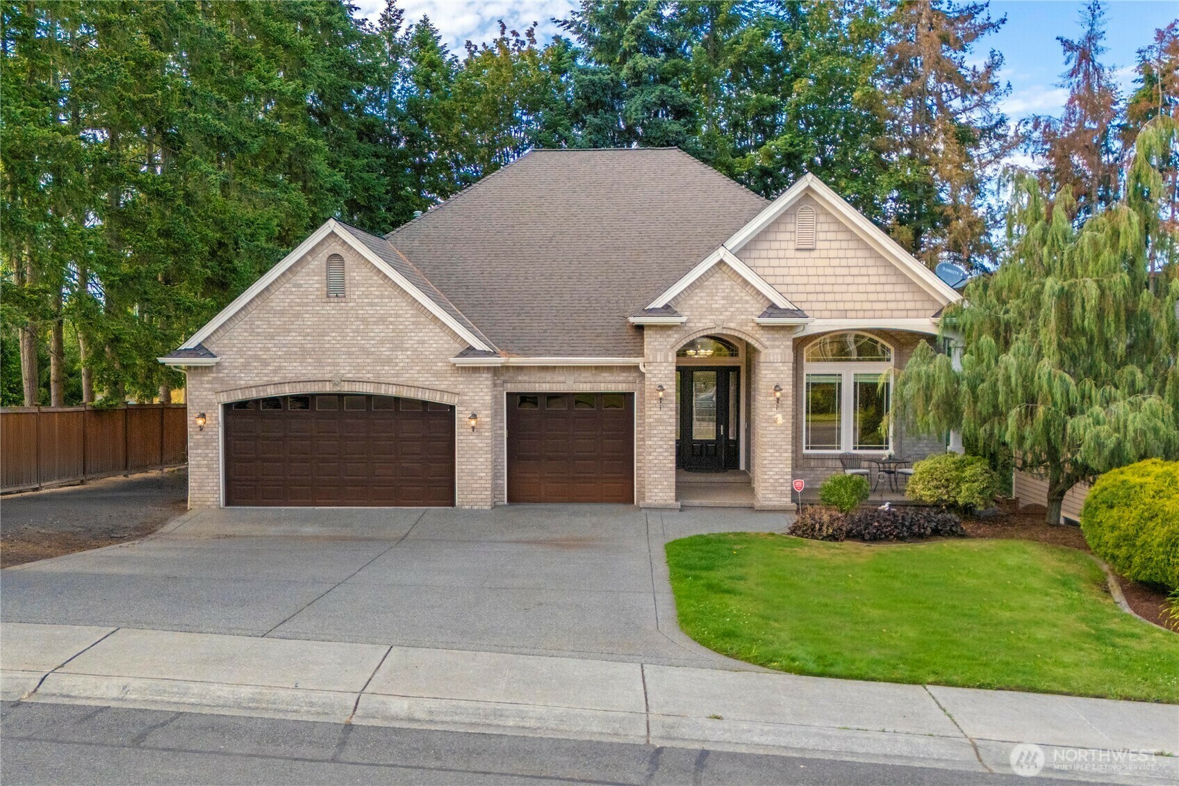 Property Photo:  8003  113th Street Ct E  WA 98373 