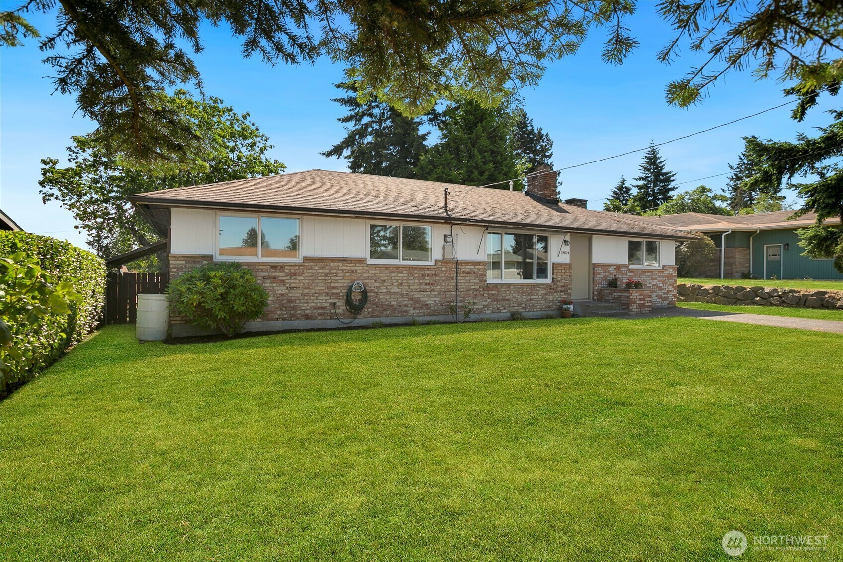 Property Photo: 12624 23rd Avenue S WA 98168