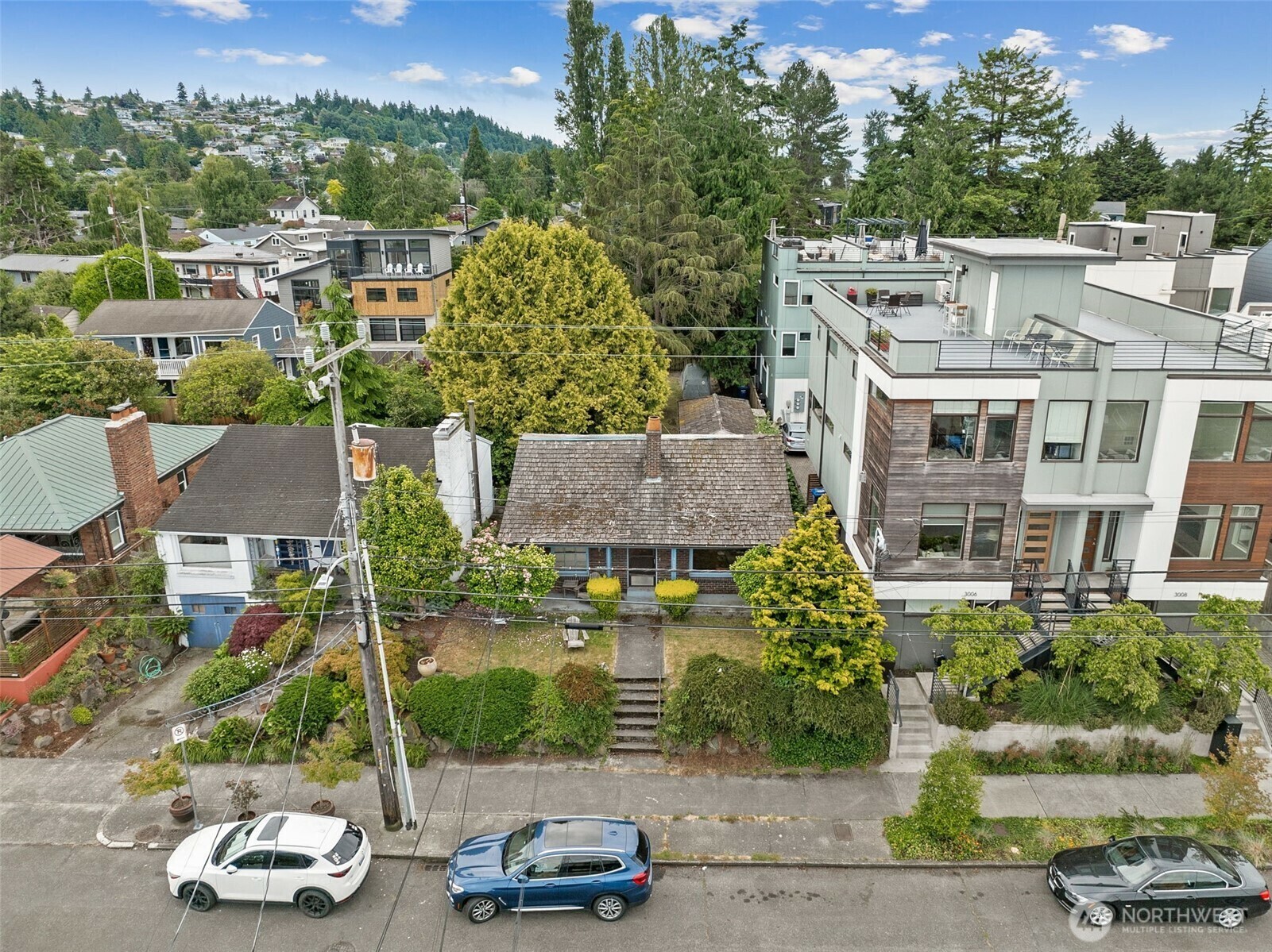 Property Photo: 3002 Alki Avenue SW WA 98116