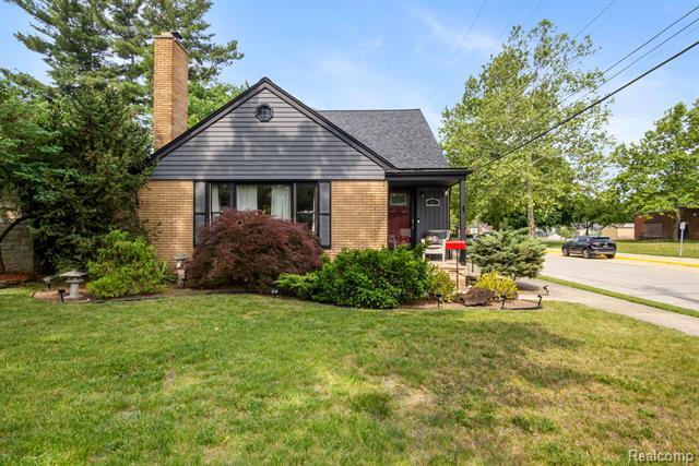 461 N Silvery Lane  Dearborn MI 48128 photo