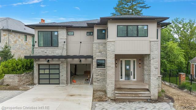 Property Photo: 1230 Latham Street MI 48009