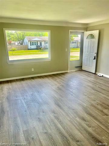 Property Photo: 14463 Leonard Avenue MI 48089