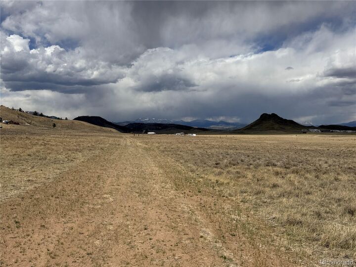 Property Photo: 1192 Corral Road CO 80449