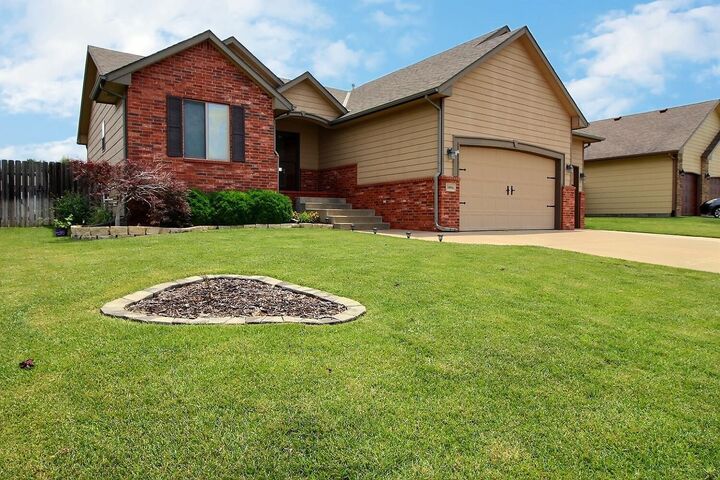 3006 N Rock Bridge St  Derby KS 67037 photo