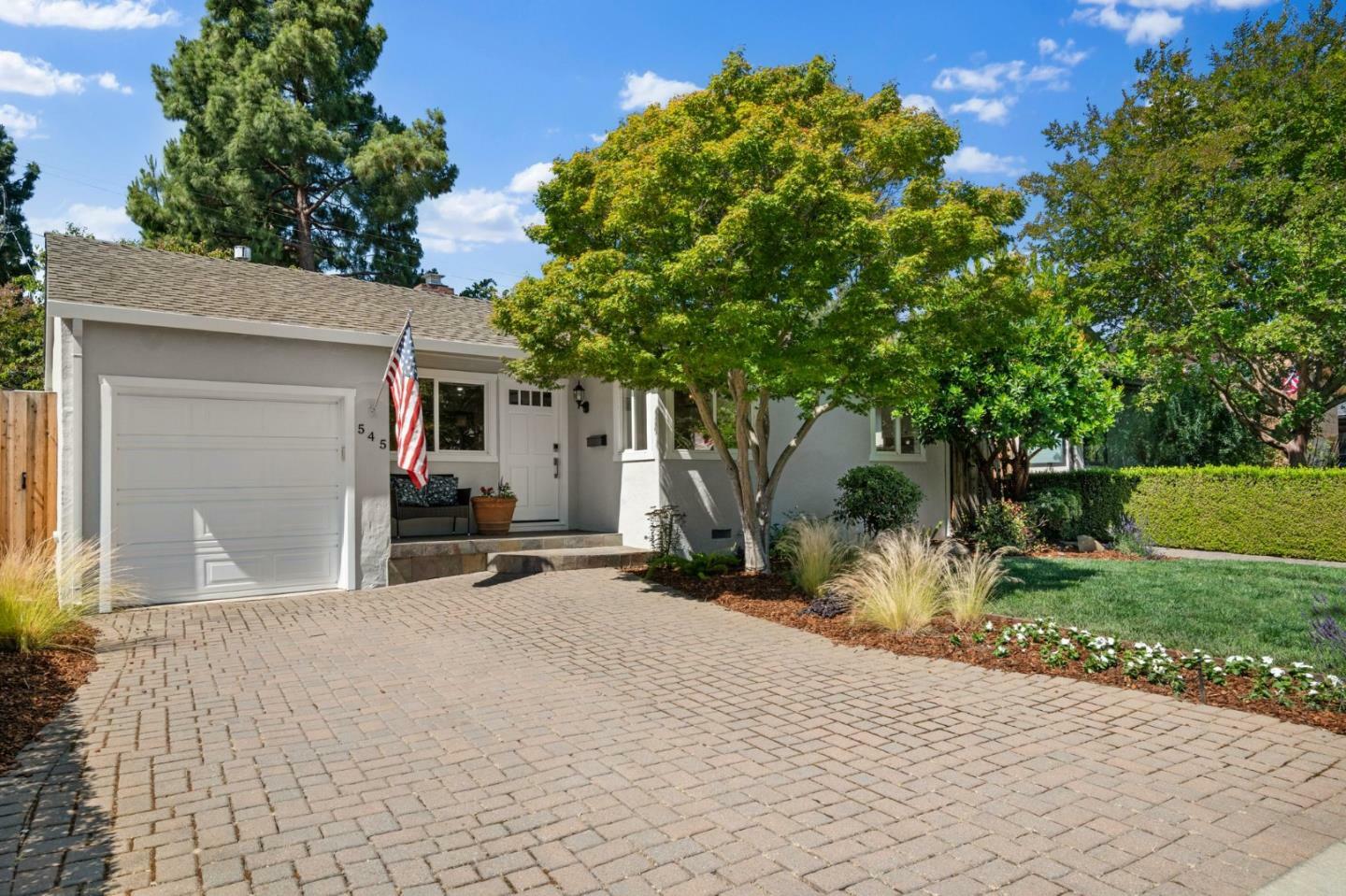 Property Photo:  545 Fairmont Avenue  CA 94041 