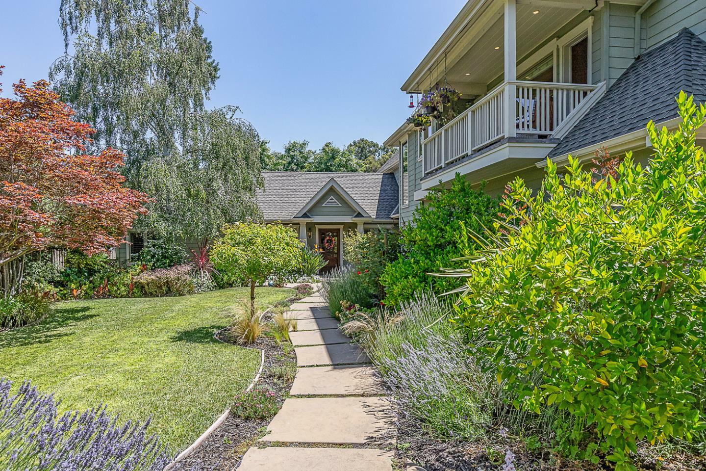 Property Photo: 587 Sequoia Avenue CA 94061
