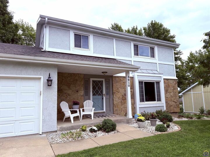Property Photo: 3910 SW Gamwell Rd KS 66610