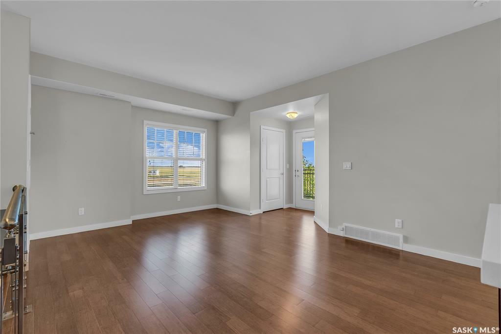 Property Photo: 1015 Patrick Crescent 1012 SK S7W 0M4