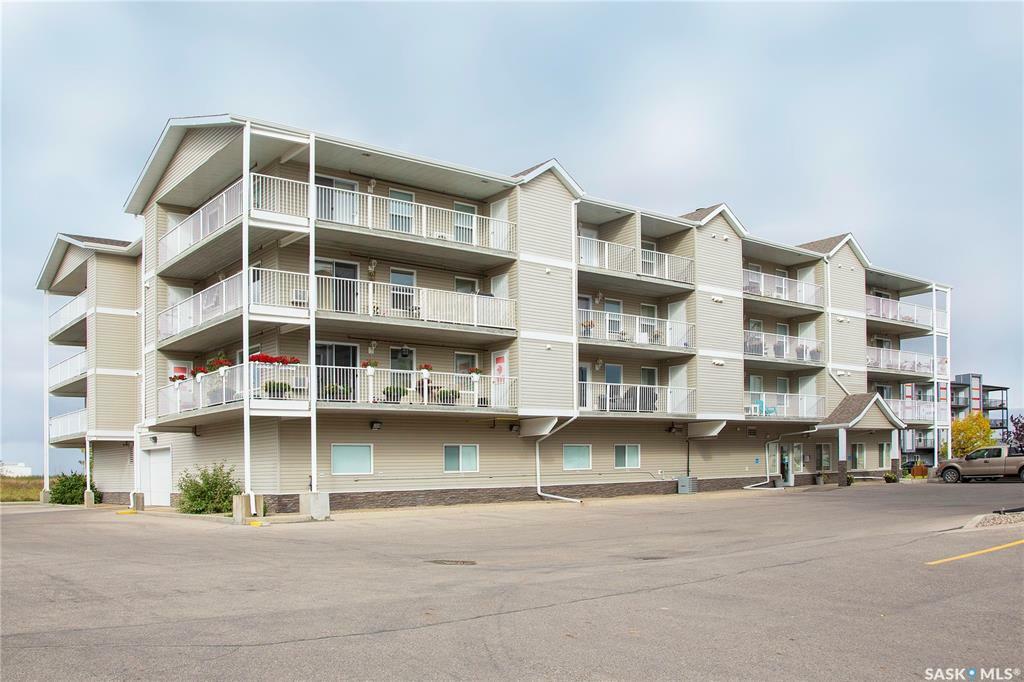 Property Photo: 2781 Woodbridge Drive 304 SK S6V 3Z9