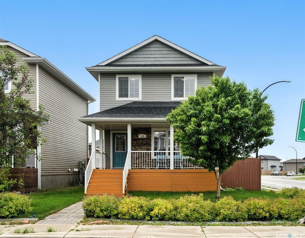 826 Padget Crescent  Saskatoon SK S7W 0H3 photo