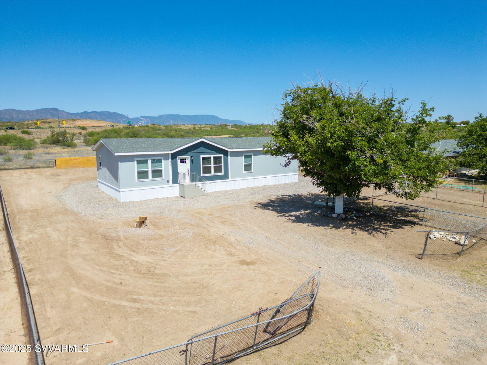 Property Photo:  1870 N Royal Way  AZ 86322 