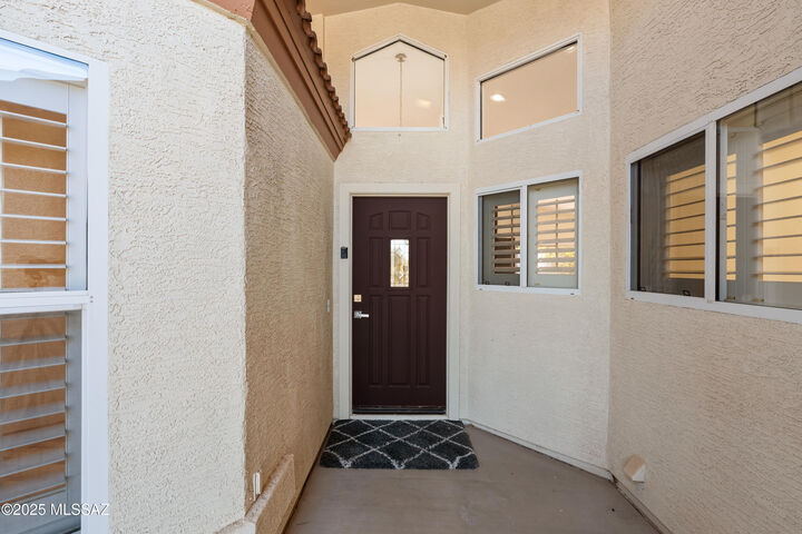 Property Photo:  1993 E Desert Lark Pass  AZ 85614 