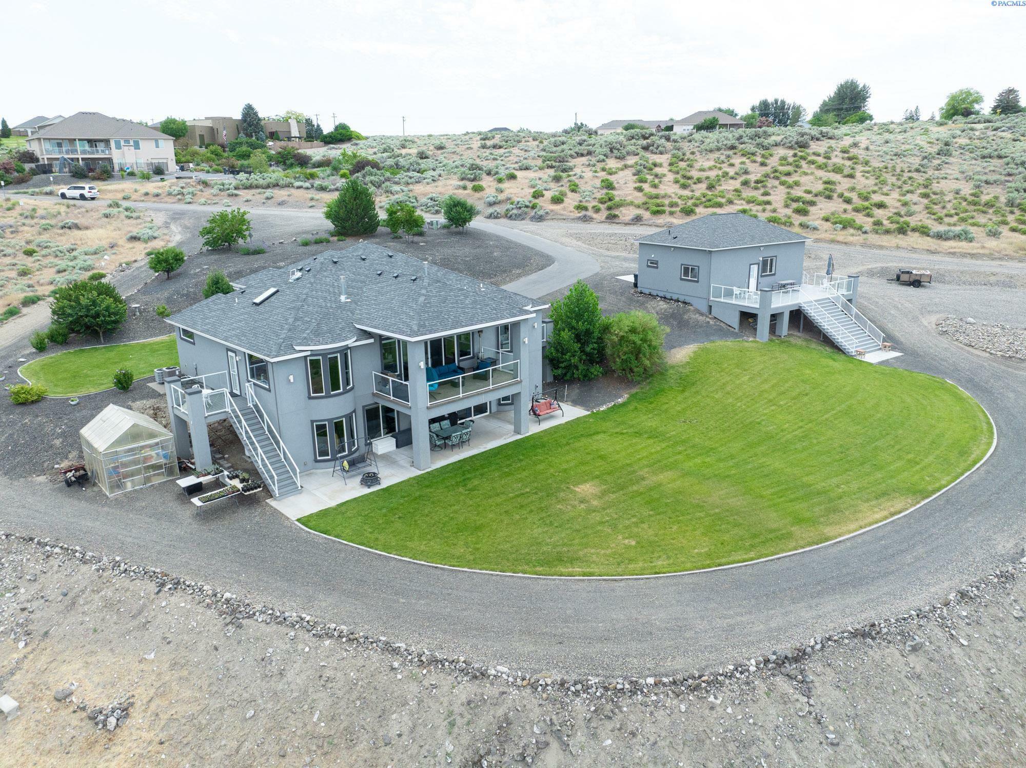 5880 S 58th Ave  West Richland WA 99353 photo