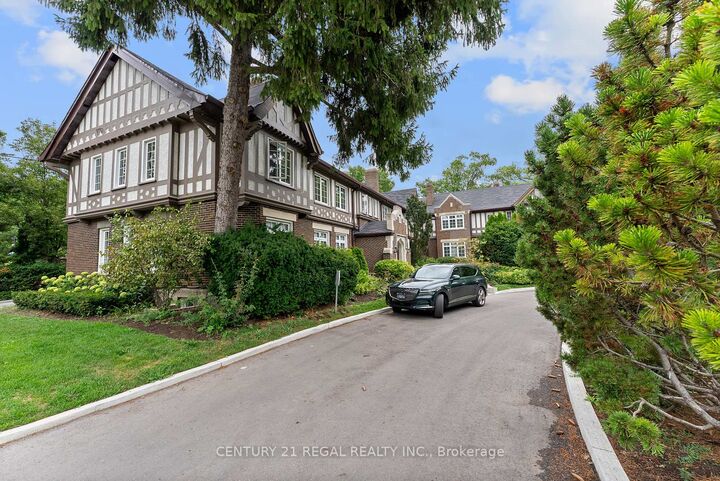 93 Douglas Crescent  Toronto ON M4W 2E6 photo