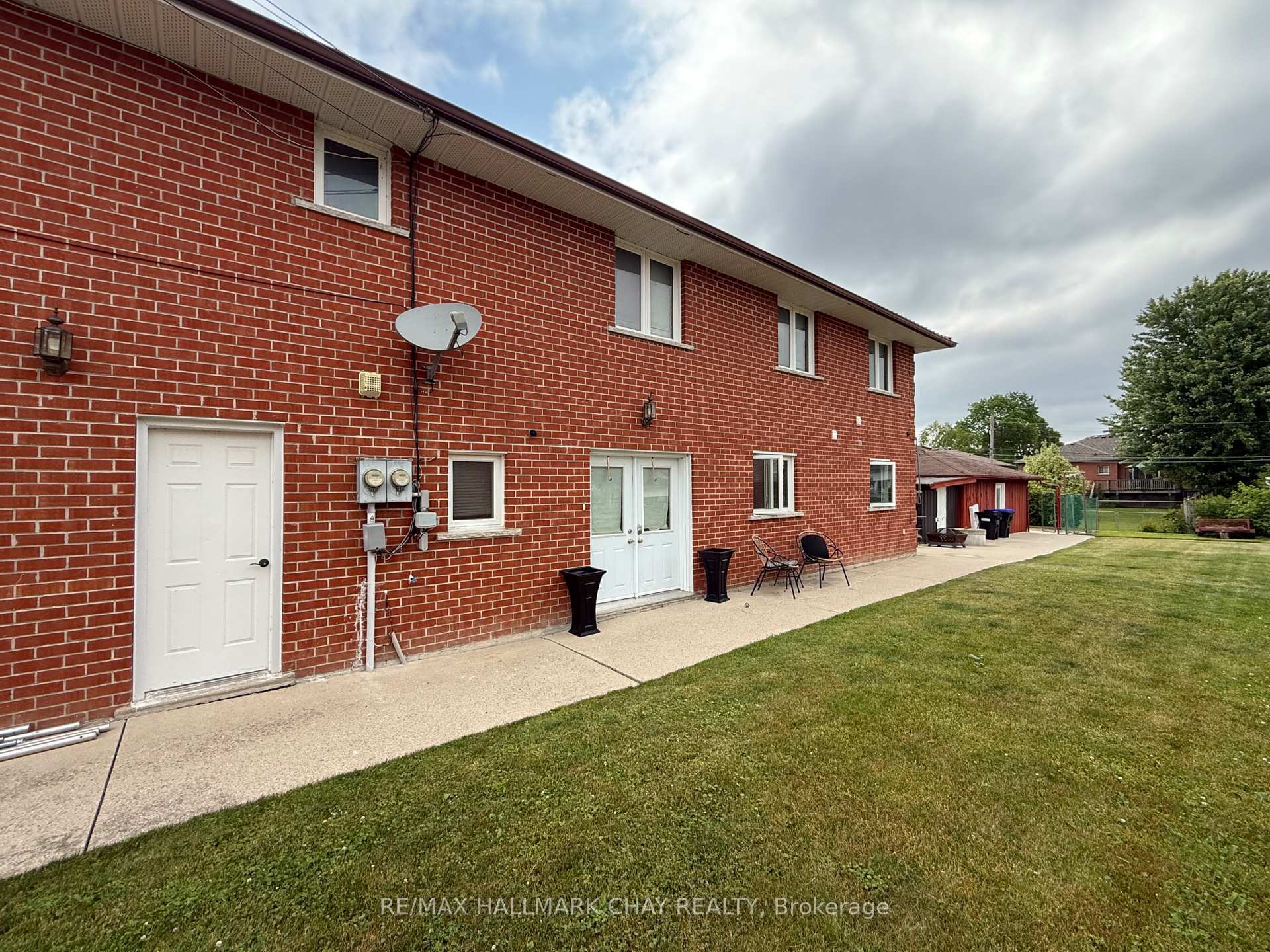 Property Photo: 893B Frederick Street B ON L0L 1C0