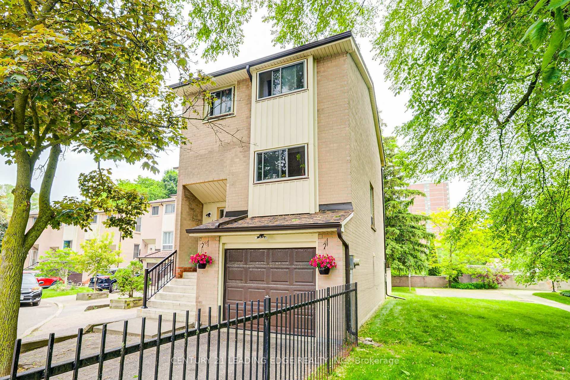 Property Photo: 25 Collinsgrove Road 109 ON M1E 3S3