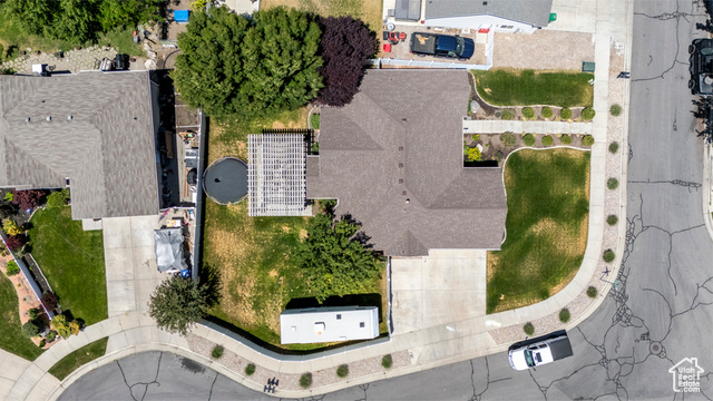 Property Photo: 5183 W Heartland Cv UT 84096
