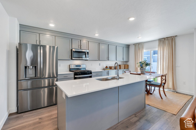 Property Photo: 1127 W Hidden Spring Dr UT 84655
