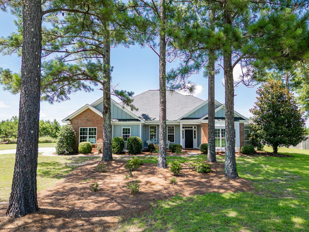 Property Photo:  122 Live Oak Drive  GA 31763 