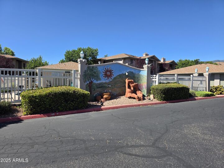 Property Photo: 985 E Mingus Avenue 123 AZ 86326