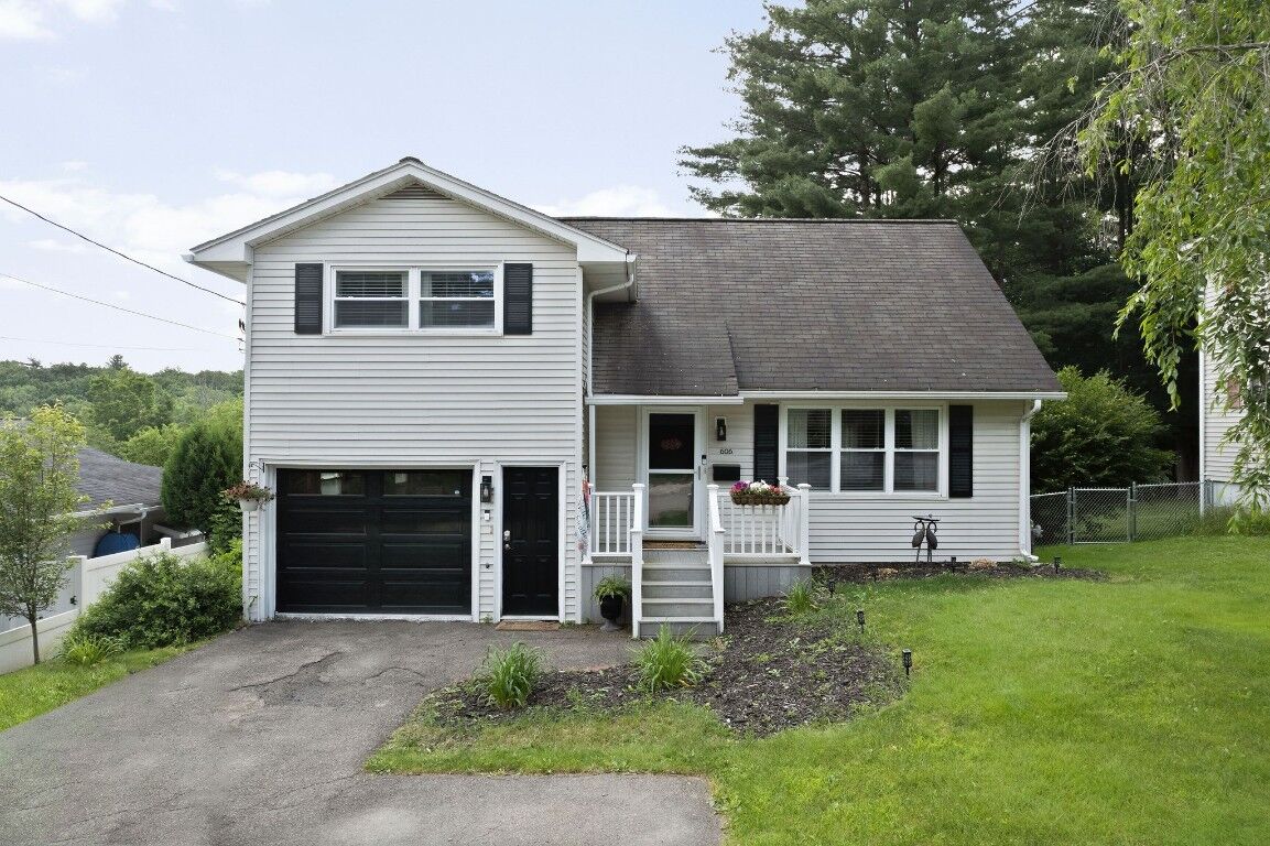 Property Photo:  606 Pheasant Lane  NY 13760